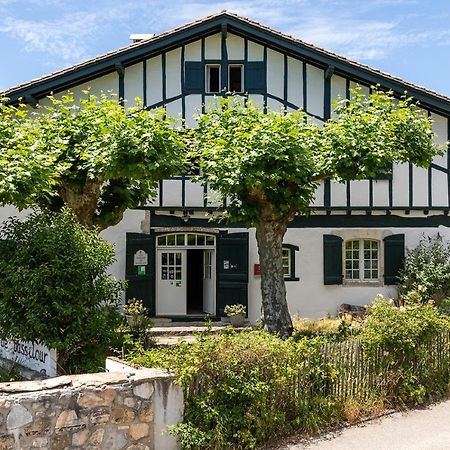 Domaine De Bassilour Hotel Bidart Bagian luar foto