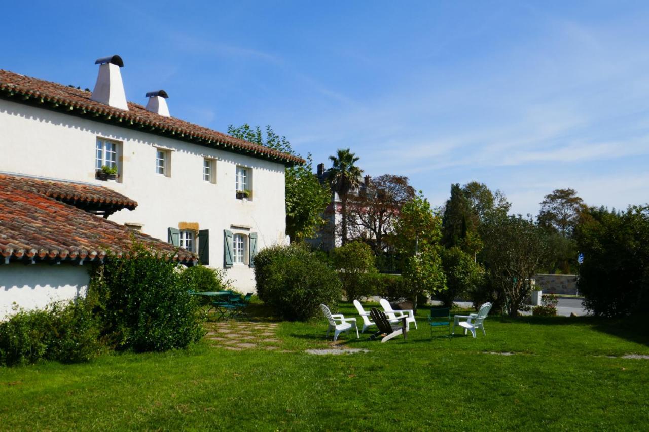 Domaine De Bassilour Hotel Bidart Bagian luar foto