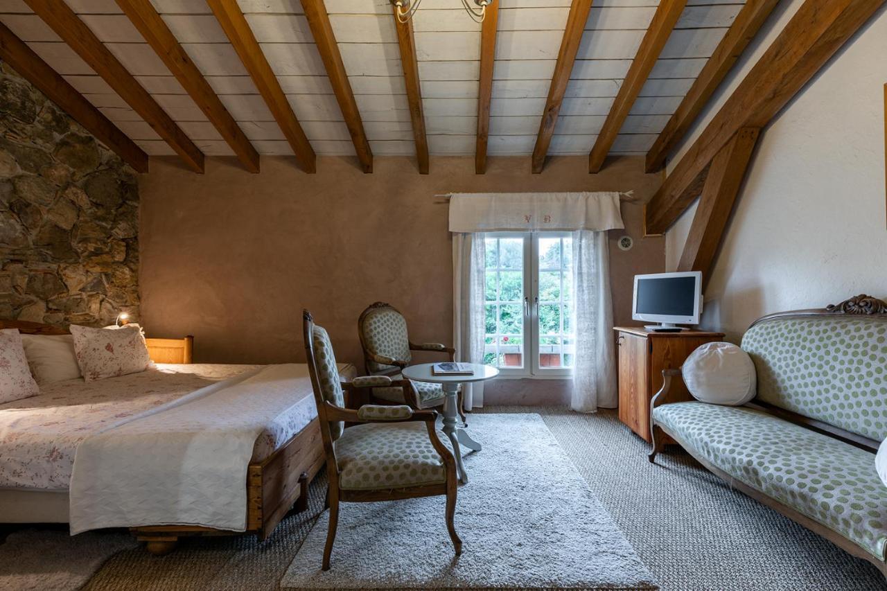 Domaine De Bassilour Hotel Bidart Bagian luar foto