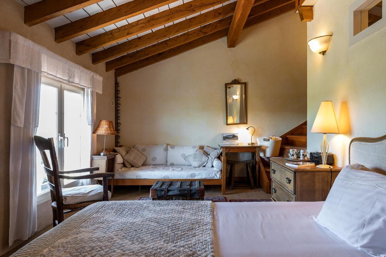 Domaine De Bassilour Hotel Bidart Bagian luar foto