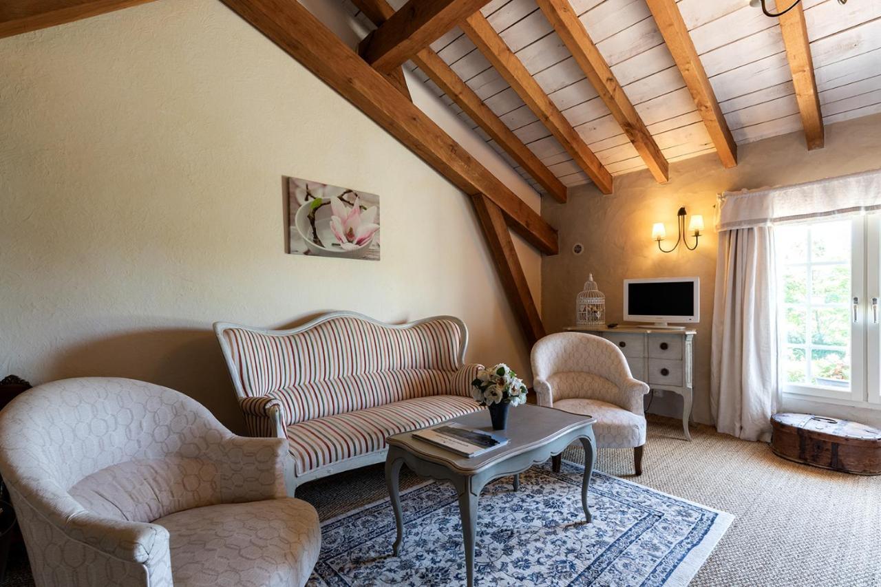 Domaine De Bassilour Hotel Bidart Bagian luar foto