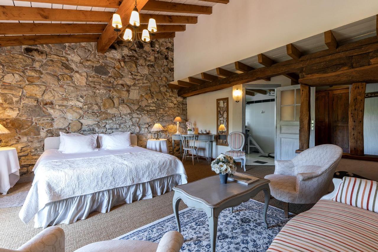 Domaine De Bassilour Hotel Bidart Bagian luar foto