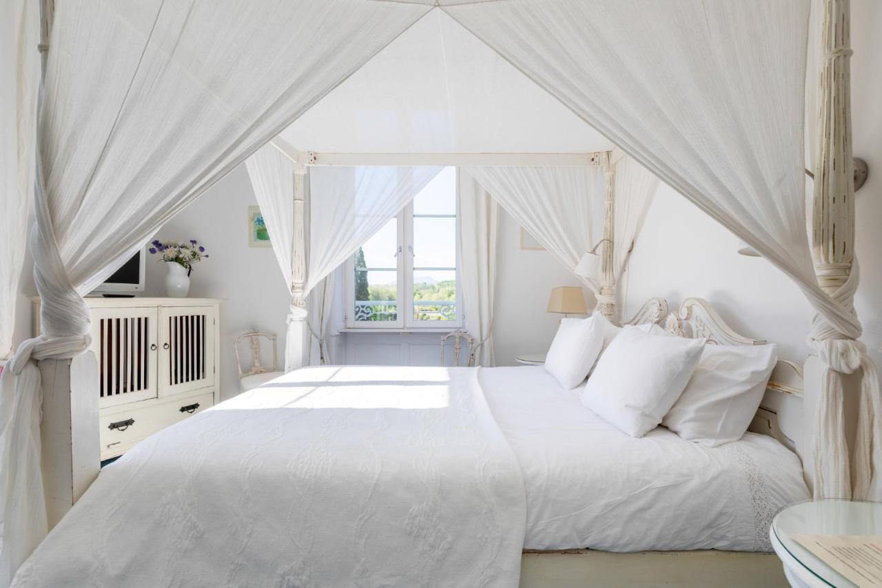 Domaine De Bassilour Hotel Bidart Bagian luar foto