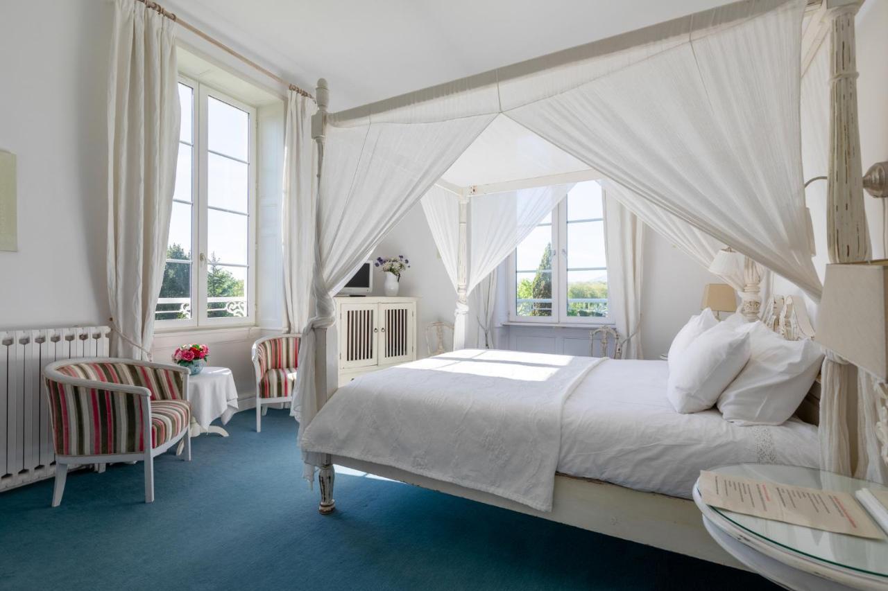 Domaine De Bassilour Hotel Bidart Bagian luar foto
